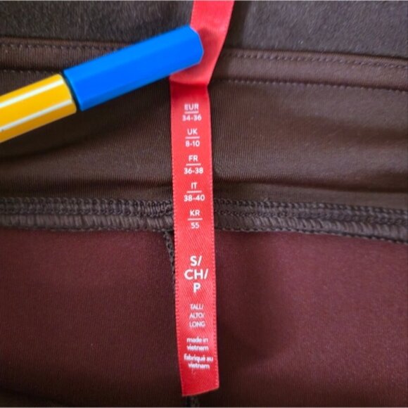 Spanx Faux Suede High-Waisted Leggings Tall Long S Brown Burgundy Soft Luxe - Picture 6 of 11